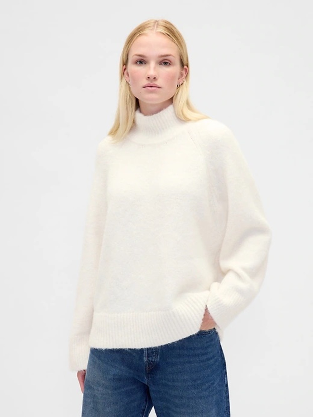 NWT Gap Oversized Turtleneck Sweater Size Small